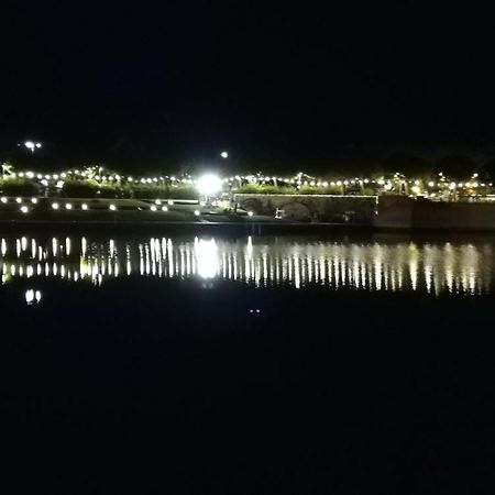Il Granchio Blu Apartment Rimini Bagian luar foto